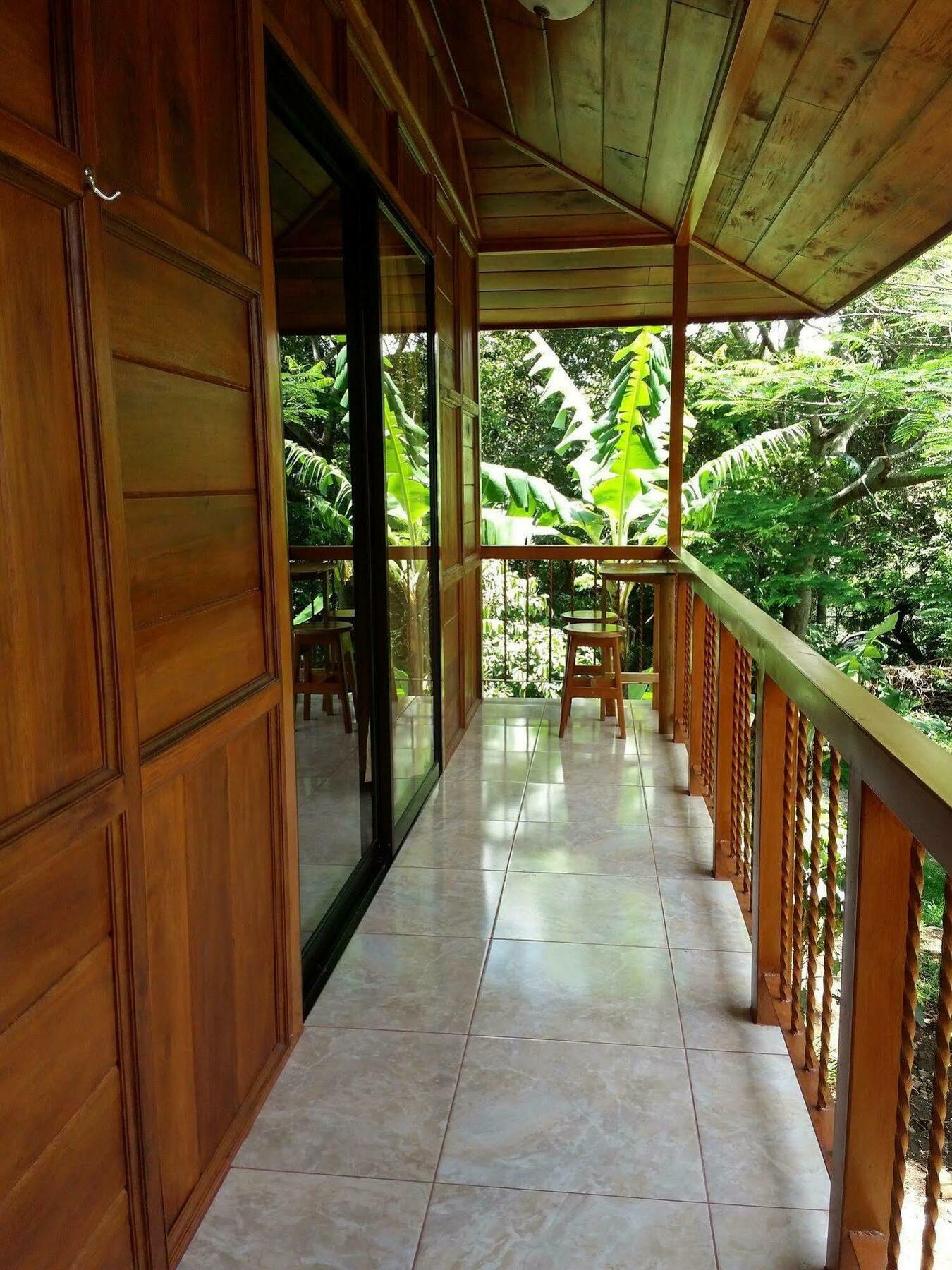 Rancho De Lelo Ecolodge Monteverde Exteriör bild